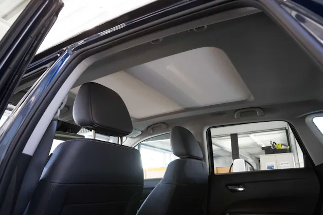 Suzuki Vitara 1.4 T Sakura Top Hybrid 4x4