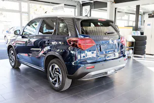 Suzuki Vitara 1.4 T Sakura Top Hybrid 4x4