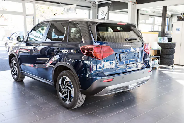 Suzuki Vitara 1.4 T Sakura Top Hybrid 4x4