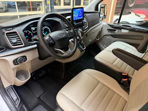 Ford Transit C Kombi 320 L1 2.0 TDCi 170 Trend