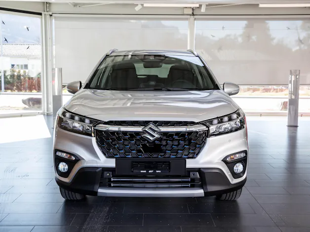 Suzuki S-Cross 1.4 T Sakura Hybrid 4x4