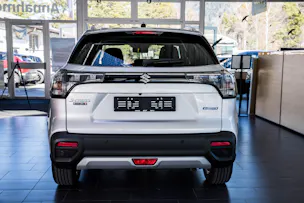 Suzuki S-Cross 1.4 T Sakura Hybrid 4x4