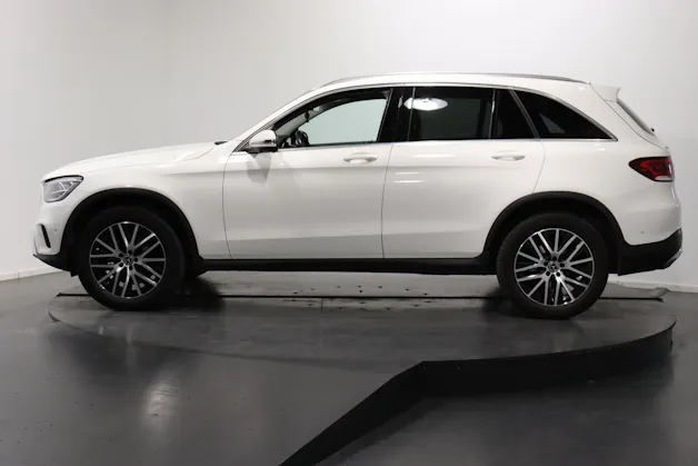 Mercedes-Benz GLC 300 de 4m