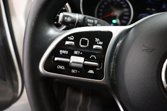 https://vehicle.imgix.net/4380066/5b9fb5ee-08cd-46c3-b032-65b95003ac7b.JPG