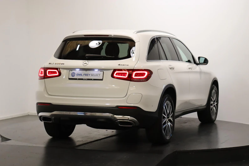 Fahrzeugbild MERCEDES-BENZ GLC 300