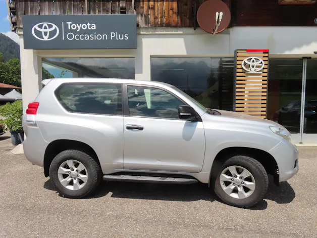 Toyota Land Cruiser 3.0 D-4D Linea Luna