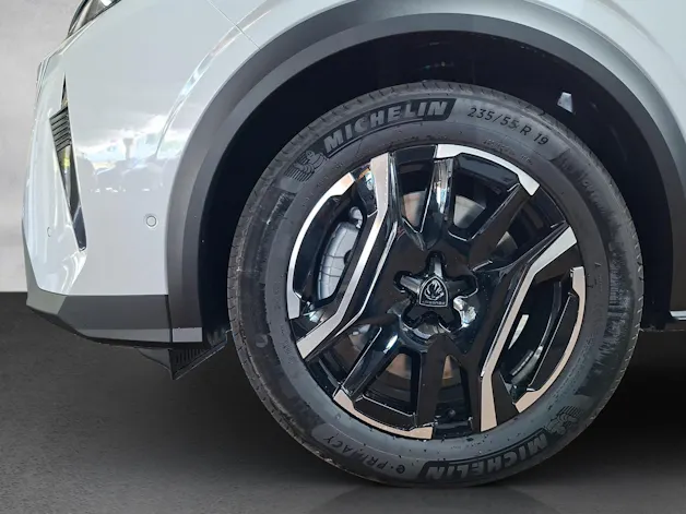 Peugeot 5008 1.6 PHEV GT
