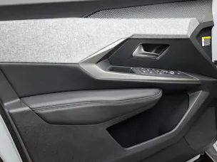 Peugeot 5008 1.6 PHEV GT