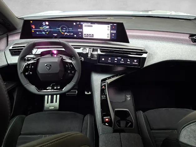 Peugeot 5008 1.6 PHEV GT