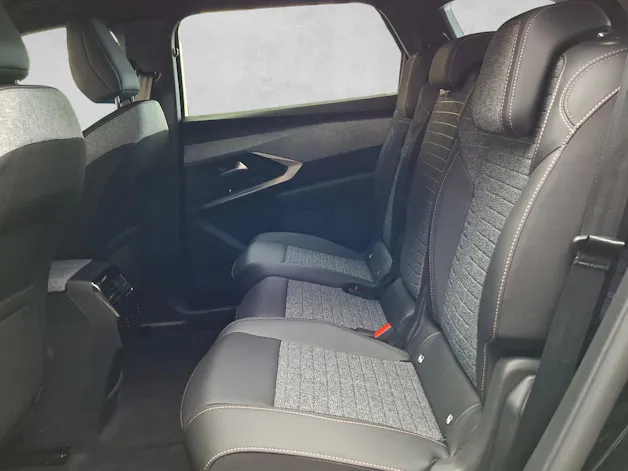 Peugeot 5008 e-Allure Premium AWD 73kWh