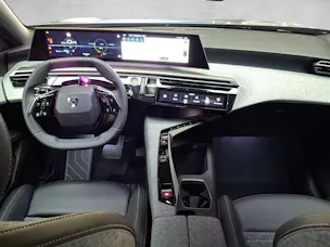 Peugeot 5008 e-Allure Premium AWD 73kWh