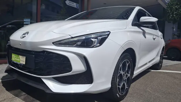 MG 3 1.5 Hybrid Luxury