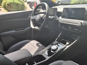 MG 3 1.5 Hybrid Luxury