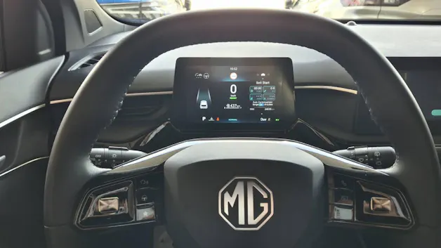 MG 3 1.5 Hybrid Luxury