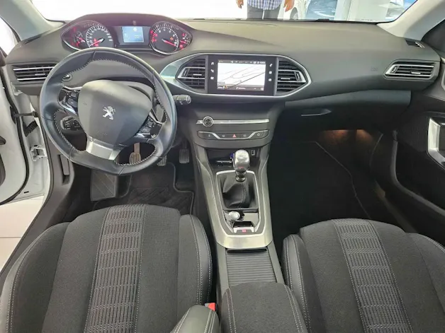 Peugeot 308 1.2 PureTech 130 Allure S/S