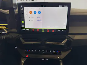 Dacia Bigster 1.2 Hybrid Journey 4WD Demo