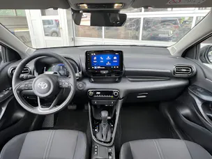 Toyota Yaris 1.5 VVT-i HSD Trend