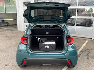 Toyota Yaris 1.5 VVT-i HSD Trend