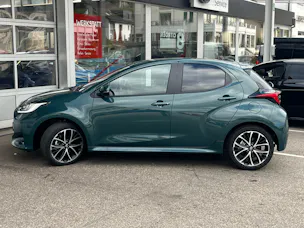 Toyota Yaris 1.5 VVT-i HSD Trend