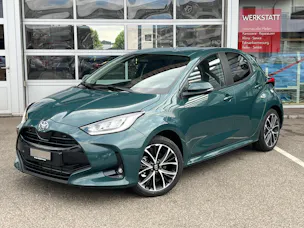 Toyota Yaris 1.5 VVT-i HSD Trend