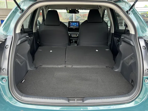 Toyota Yaris 1.5 VVT-i HSD Trend