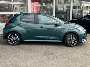 Toyota Yaris 1.5 VVT-i HSD Trend