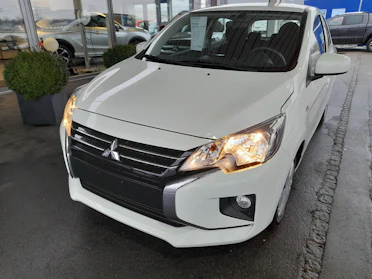 MITSUBISHI SPACE STAR 3