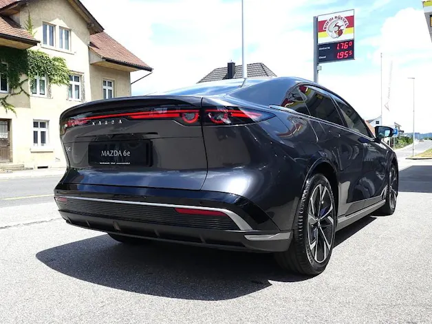 Mazda 6e Takumi Plus