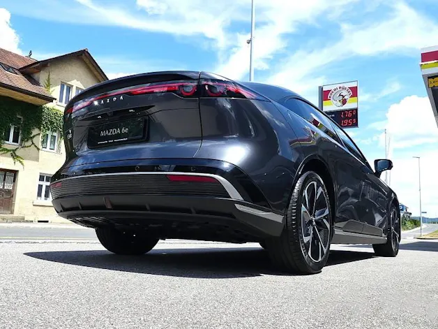 Mazda 6e Takumi Plus