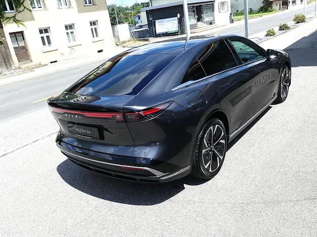 Mazda 6e Takumi Plus