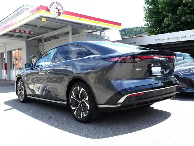 Mazda 6e Takumi Plus