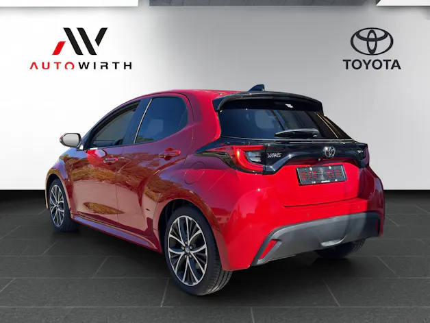 Toyota Yaris 1.5 VVT-i HSD Trend
