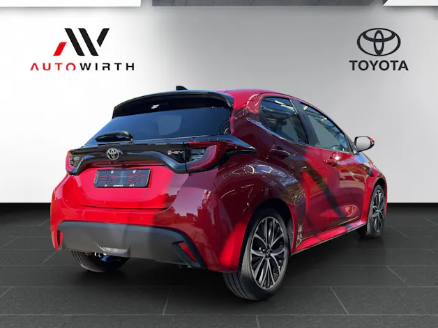 Toyota Yaris 1.5 VVT-i HSD Trend