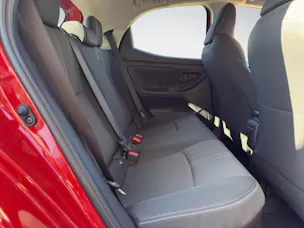 Toyota Yaris 1.5 VVT-i HSD Trend