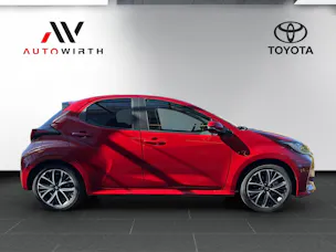 Toyota Yaris 1.5 VVT-i HSD Trend