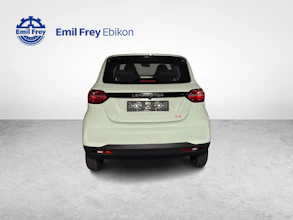 https://vehicle.imgix.net/4380214/32a6d808-1997-43f4-b143-2e39ea177f04.jpg