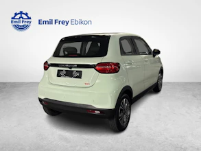 https://vehicle.imgix.net/4380214/a71cf312-14d3-4fd9-9d13-14b808485413.jpg