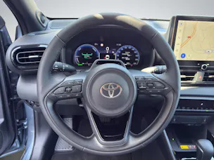 Toyota Yaris 1.5 VVT-i HSD Premium
