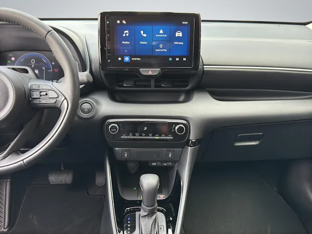 Toyota Yaris 1.5 VVT-i HSD Trend