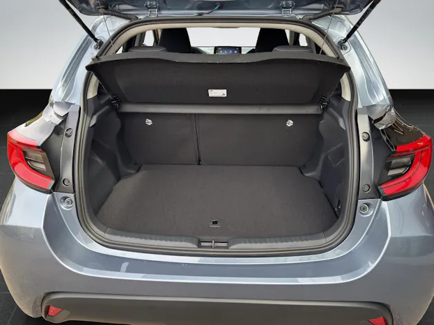 Toyota Yaris 1.5 VVT-i HSD Trend