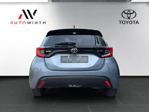 Toyota Yaris 1.5 VVT-i HSD Trend