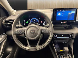 Toyota Yaris 1.5 VVT-i HSD Trend