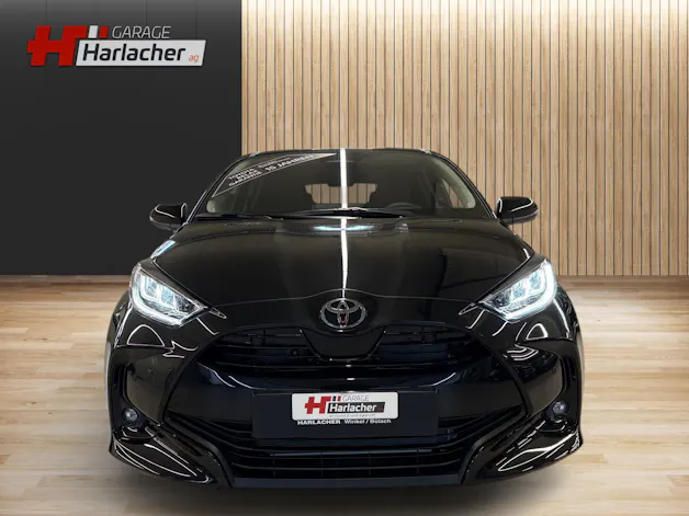 Toyota Yaris 1.5 VVT-i HSD Trend