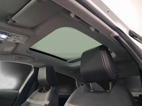 https://vehicle.imgix.net/4380344/9eb206fe-f2d9-4e3a-adee-2055b7652f45.jpg
