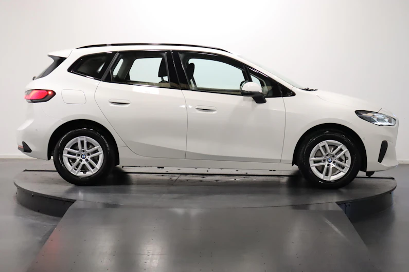 image du véhicule BMW 2 SERIES