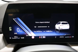 https://vehicle.imgix.net/4380372/ea3faeb8-e589-41b5-add8-2a9608b4d969.JPG
