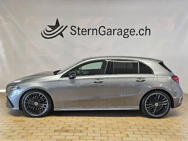 MERCEDES-BENZ A 220 4Matic AMG Line