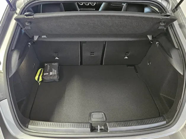 MERCEDES-BENZ A 220 4Matic AMG Line