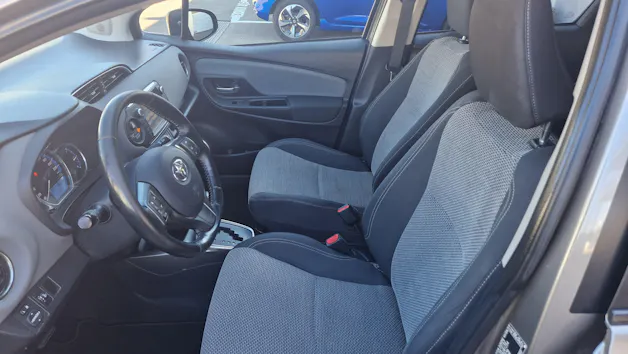 Toyota Yaris 1.5 VVT-i HSD Trend