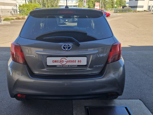 Toyota Yaris 1.5 VVT-i HSD Trend